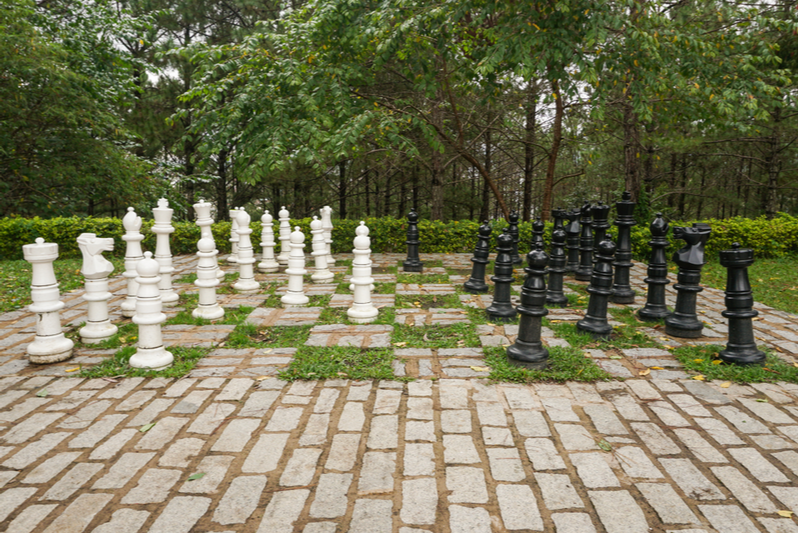 outdoor-chess