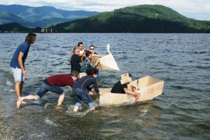 cardboard-boat-building-challenge-9