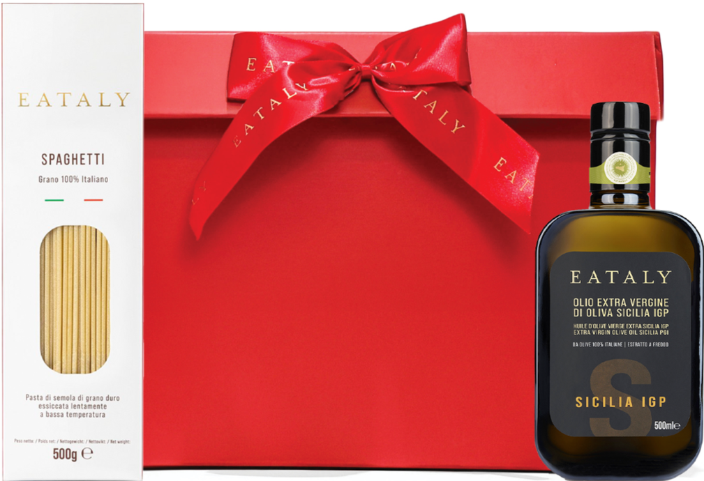 Italian Spaghetti and Sicilian PGI Extra Virgin Olive Oil